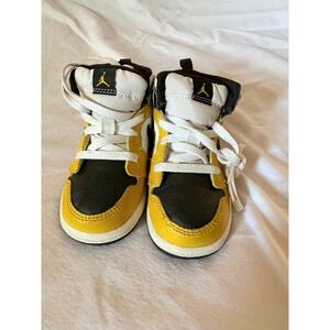 Kids Jordan 1 Mid Toddler Shoes Yellow Black White Size 7C